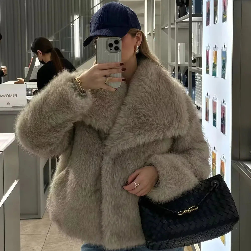 TRAF Womens Coats Winter Cropped Faux Fur Coat Women Autumn Long Sleeve Fluffy Black Jacket Outerwears Warm Plush Short Coats